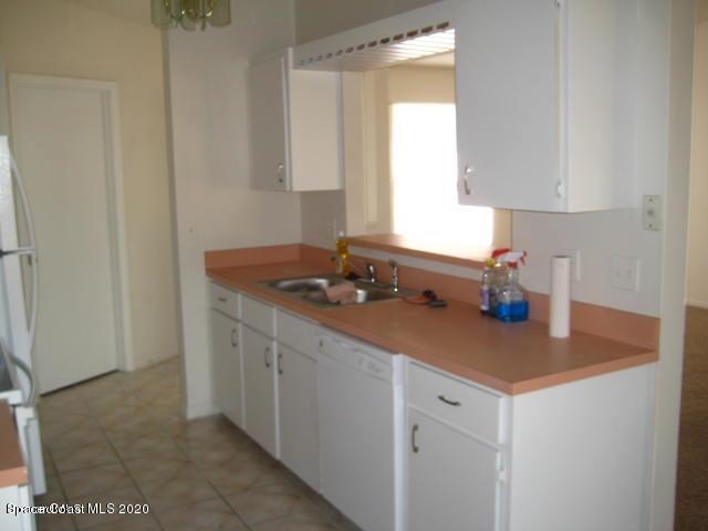 Photo - 319 Emerson Dr NW