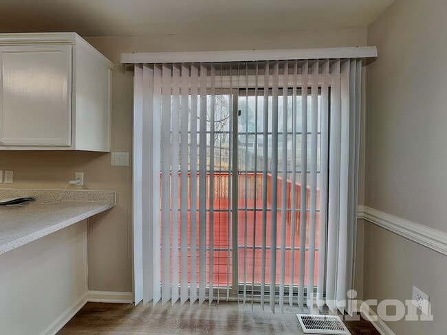 Photo - 7120 Idlewild Brook Ln