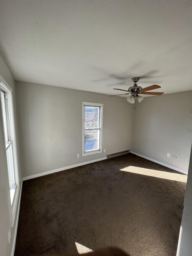 Photo - 249 Shepper Ave