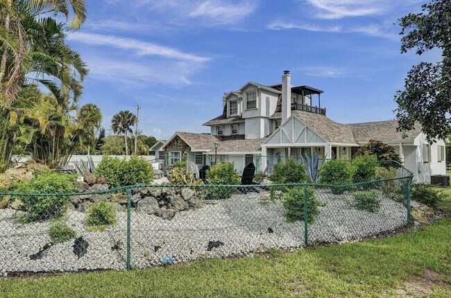 Photo - 502 Rambling Dr Cir Unit #2