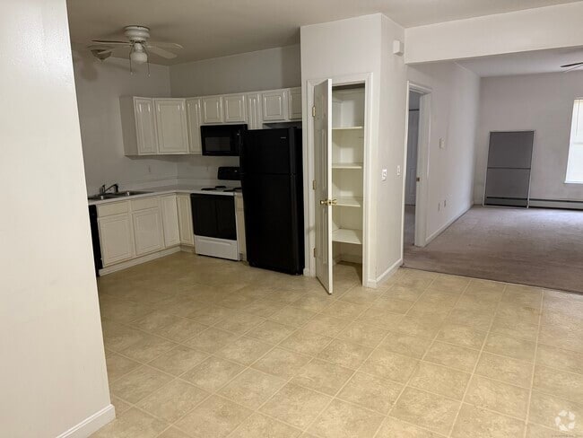 Building Photo - 11 Taftville-Occum Rd Unit 2 Rental