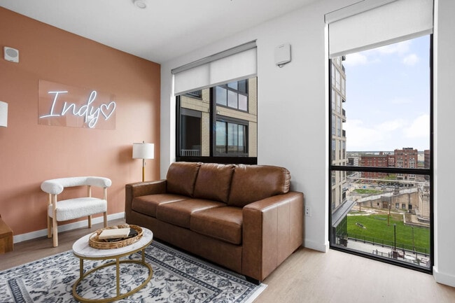 Photo - 421 N Pennsylvania St Unidad ID1312584P