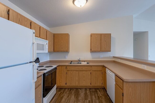 Photo - KESTREL RIDGE