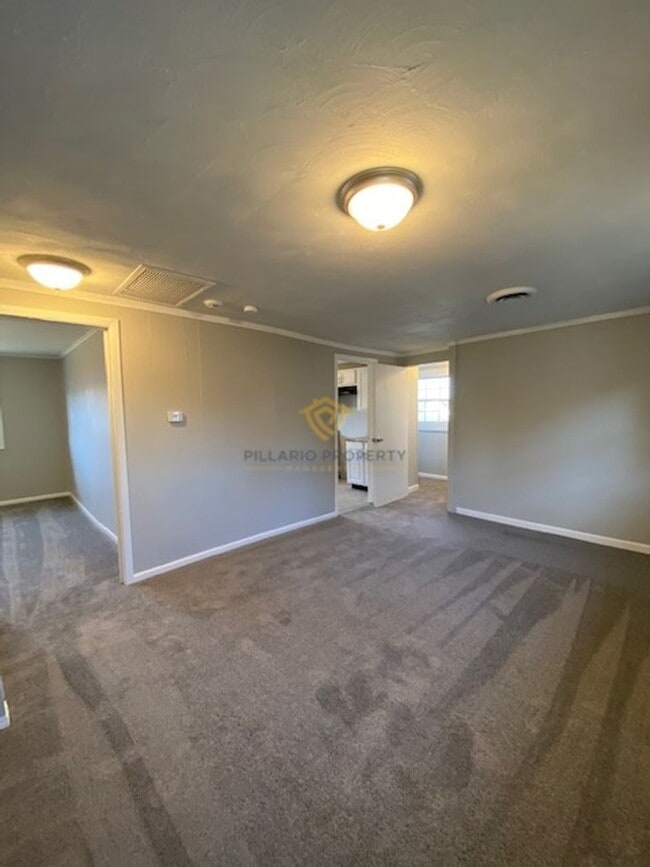 Photo - 2422 Coyner Ave Unidad 2422 Coyner Ave. B-Top