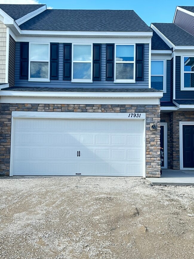 Photo - 17931 Giants Way Townhome