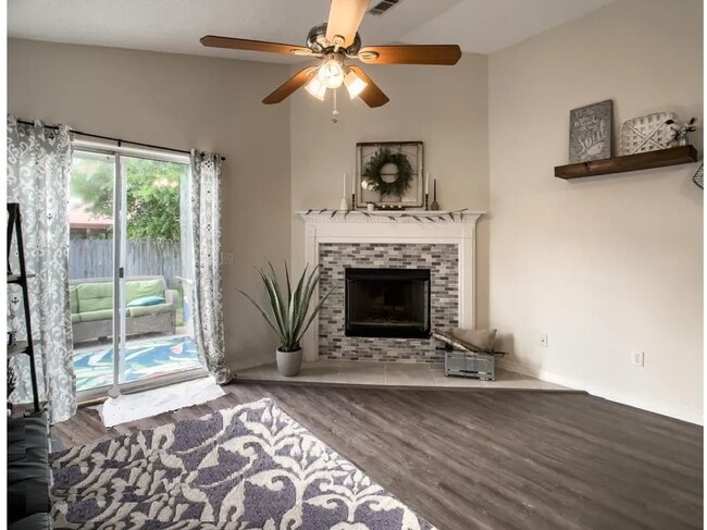 Photo - 8088 Castle Pointe Way