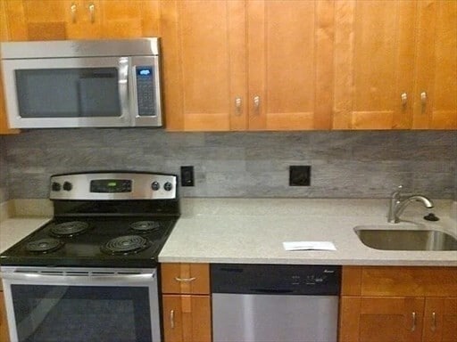 Building Photo - 15 Park Vale Unit 9