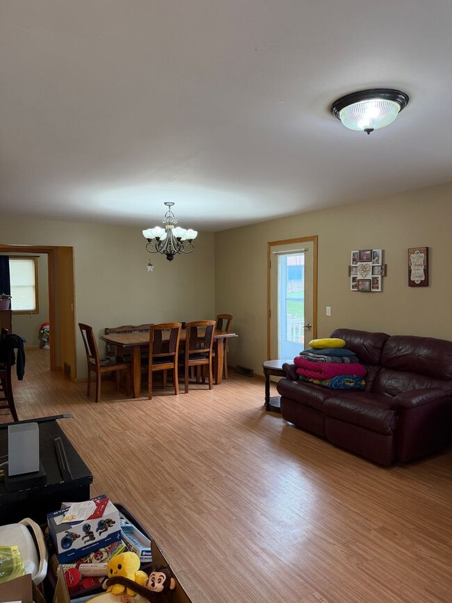 Photo - 107-109 Hegge Unit 109