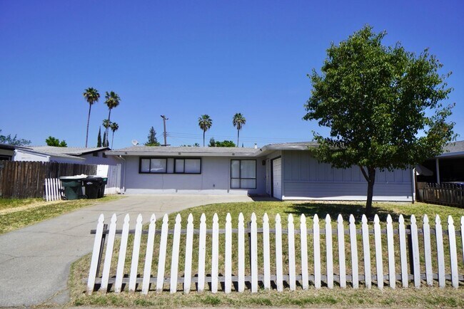 Photo - 6548 Stoneman Dr