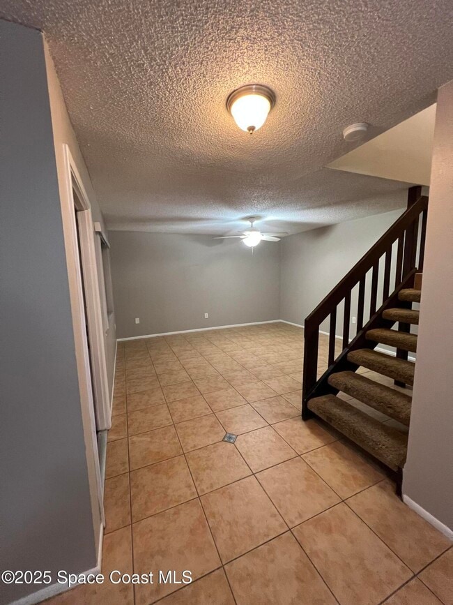 Photo - 8716 Hibiscus Ct