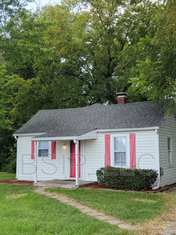 Photo - 2207 NW Clay St House