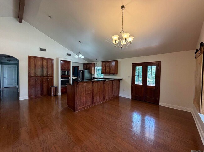 336 N River Rd