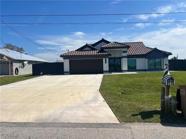 Photo - 1215 NW 38th Ave