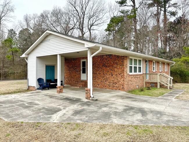 Photo - 3751 Richlands Hwy