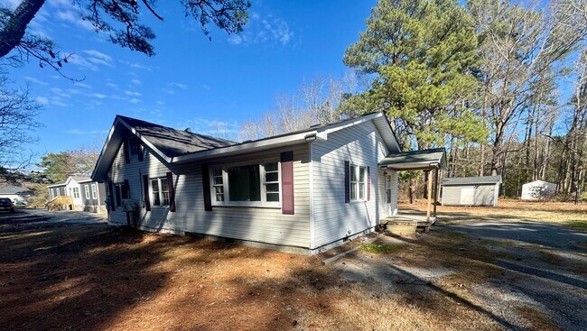 Photo - 146 Smith Corner Rd