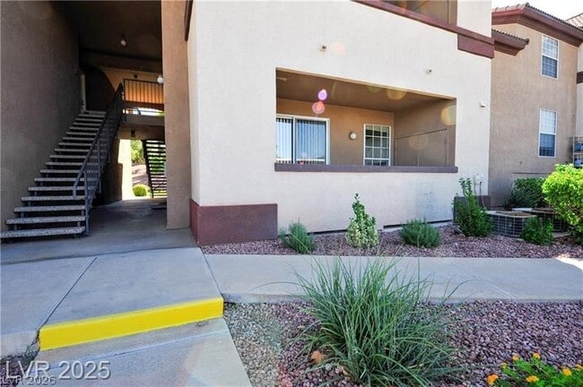 Photo - 231 W Horizon Ridge Pkwy Unit 1113