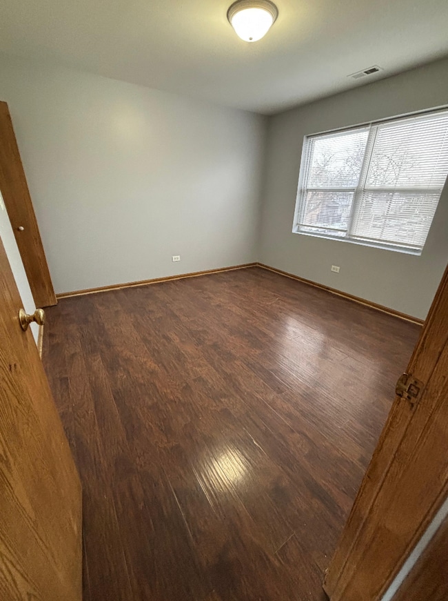 Photo - 7456 S Stewart Ave Unit 3