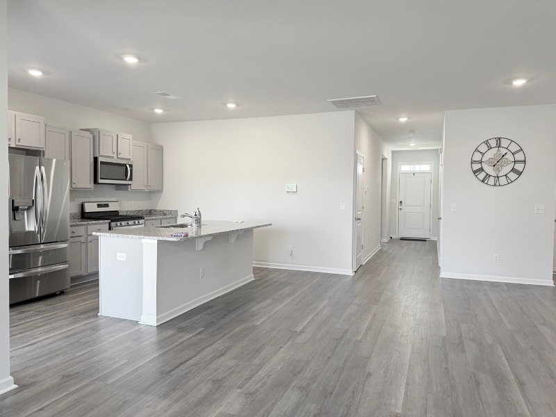 Photo - 320 Windy Wds Wy