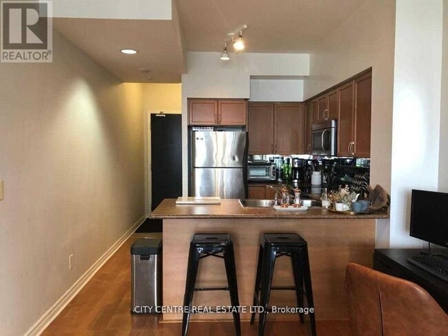 Photo - 388 Prince of Wales Dr Unit 1907