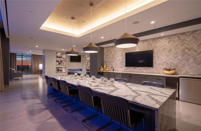 Photo - 1400 W Peachtree St NW Unidad Studio