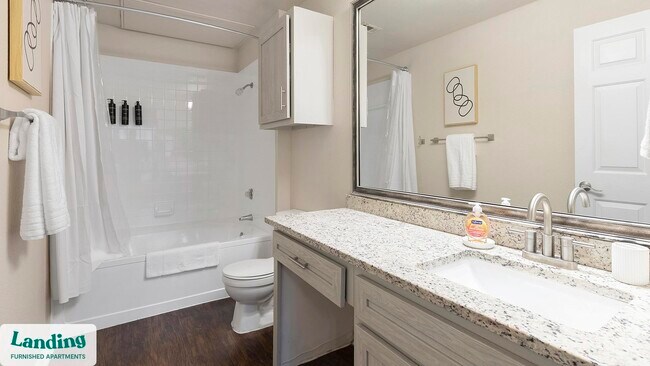 Photo - 165 Forestbrook Dr Unidad 217