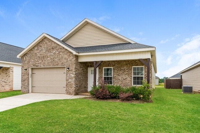 Photo - 219 Beau Claire Cir