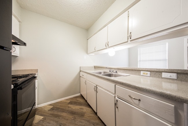 Photo - The Rise {20220811}