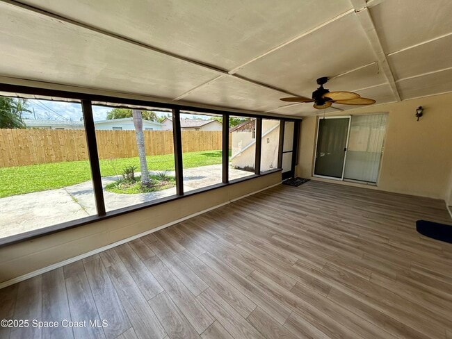 Photo - 4036 Knight Ave