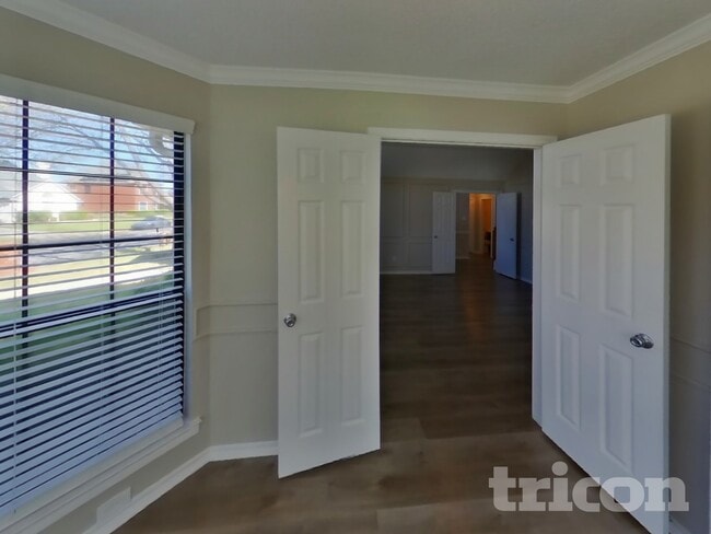 Photo - 7761 Grassland Dr