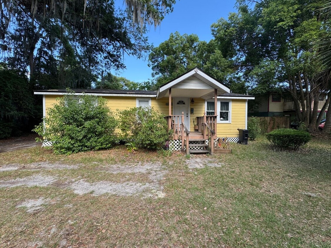 3/1 Near Historic District!! - 3/1 Near Historic District!!