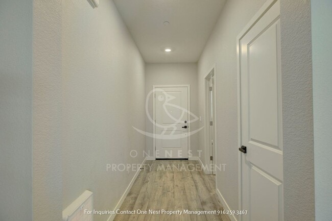 Photo - 968 Franklin St