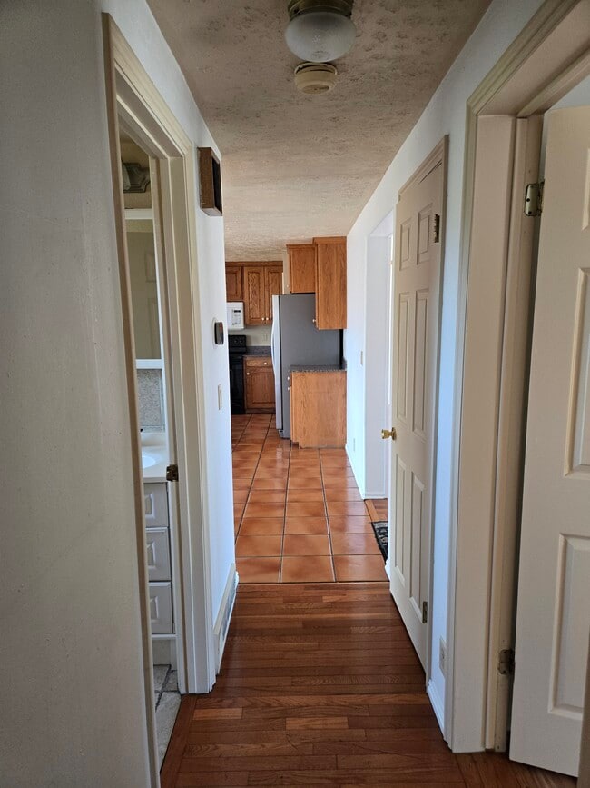 Photo - 725 W 1150 S