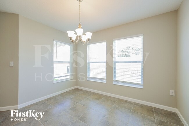 Photo - 623 Lindbergh Wy