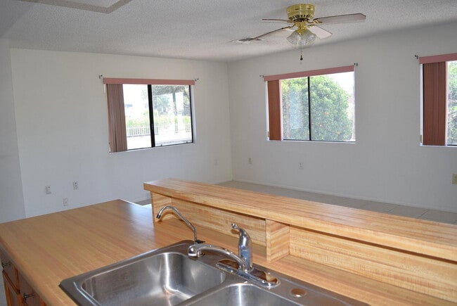 Photo - 12411 W Foxfire Dr