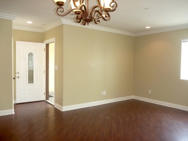 Photo - 5334 Virginia Ave