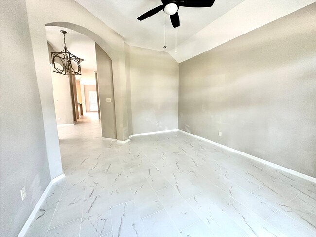 Photo - 20902 Avery Cove Ln