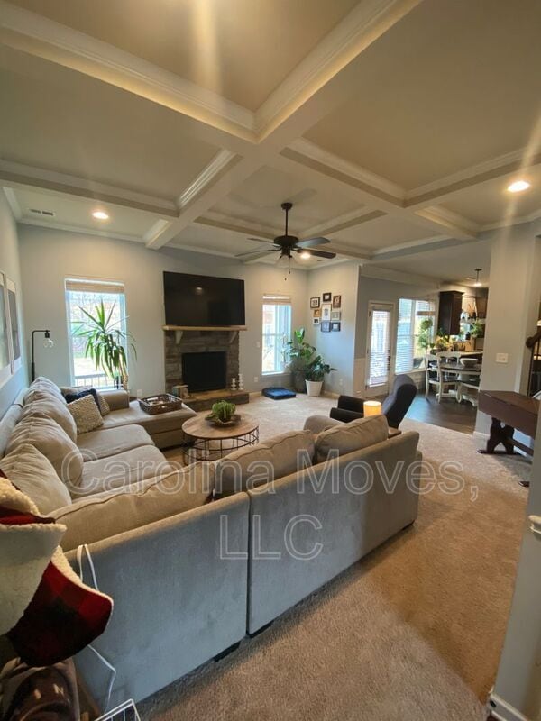 Photo - 229 Lovelace Ct