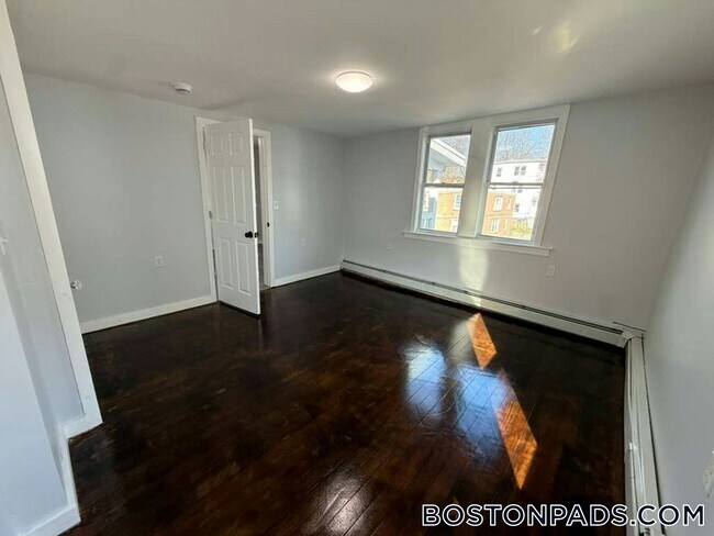 88 Cross St Unit 3L