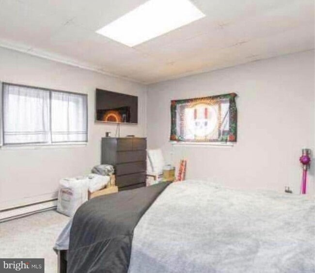 Photo - 59 N Sycamore Ave