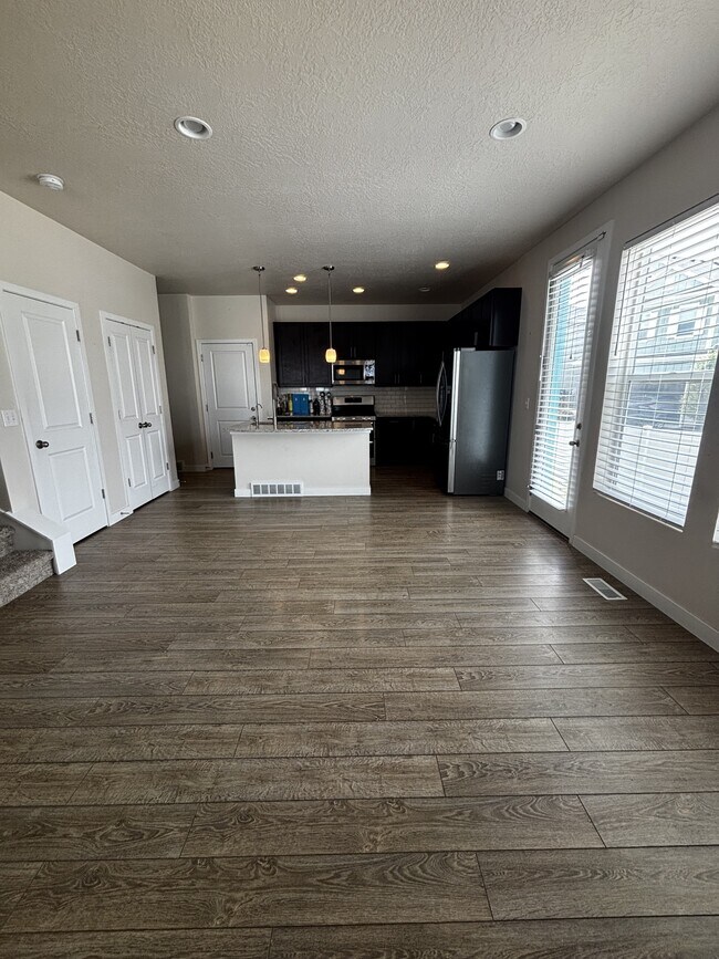 Photo - 4478 W 2550 N