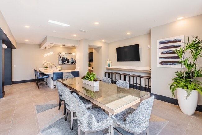 Photo - Addison at Sunlake