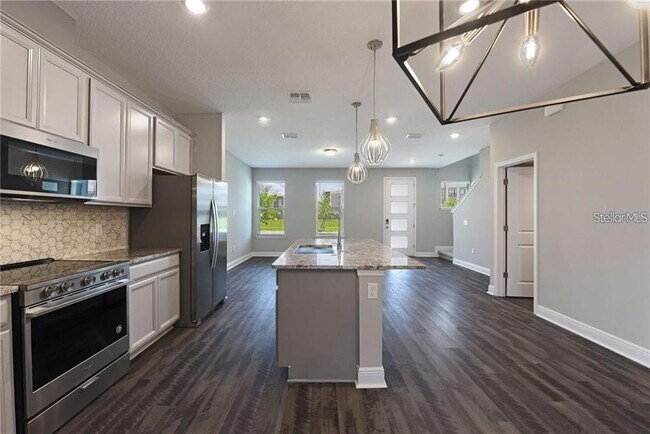 Photo - 7055 Carrickbend Ln