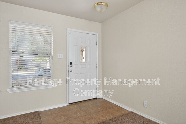 Photo - 7719 Mesquite Farm