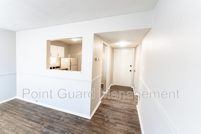 Photo - 1430 Cambridge Pl Condo Unit 11