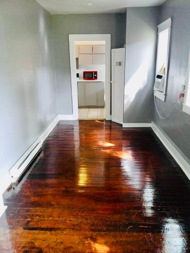 Photo - 314 Cottrill St Unit A