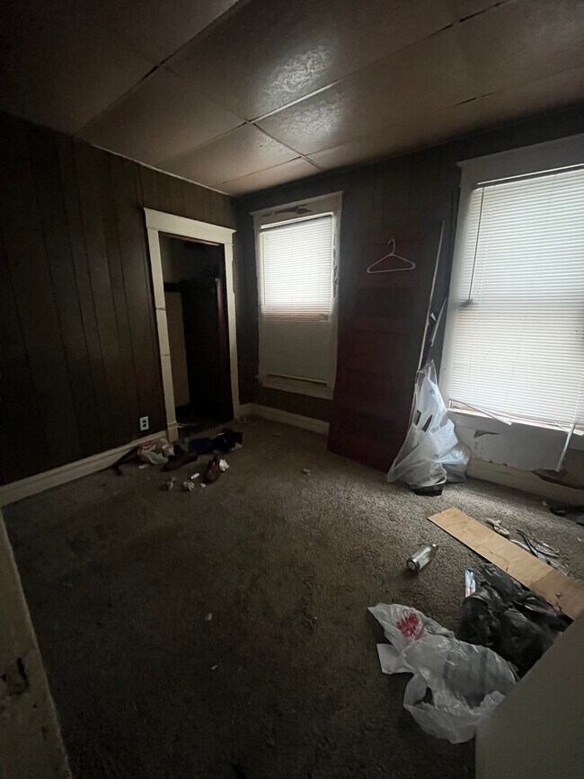 Photo - 406 Morton St