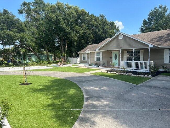 Photo - 230 E Story Rd