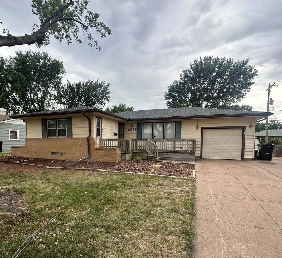 Photo - 2058 Simmons St Casa