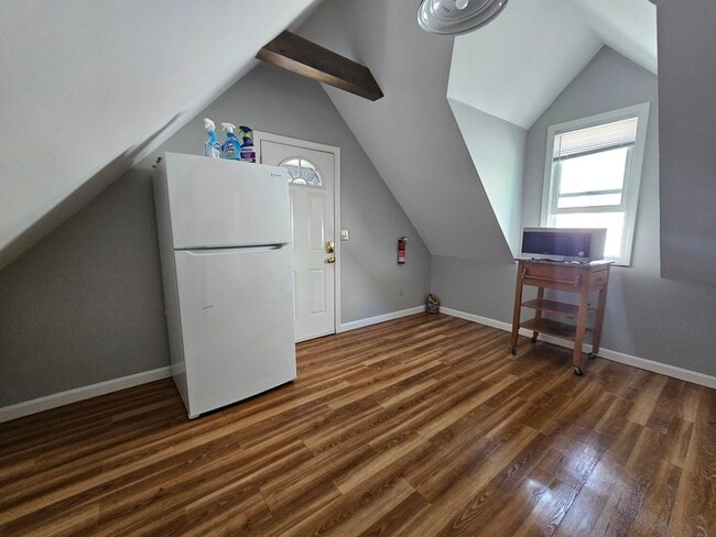 Building Photo - 120 North St Unit Apt. 2