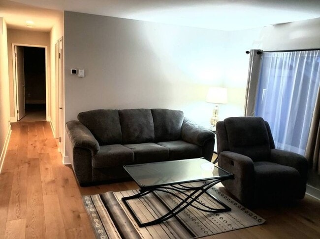 Living room - 26 Bayside Ct Unit 0